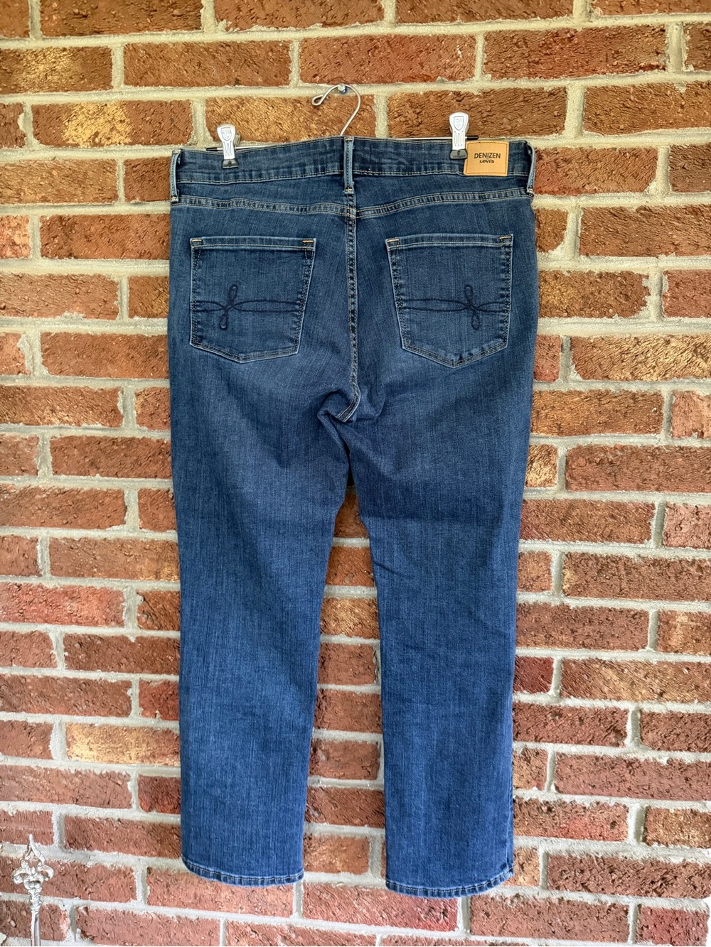 denizen ladies size 14s jeans.  euc.
